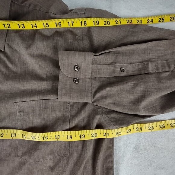 Stafford Men's Cotton Blend Brown Button Down Shirt. Size 16.5 (32-33) - Picture 8 of 12